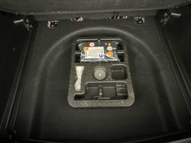 Used 2023 Jeep Compass Latitude AWD/4WD image 33