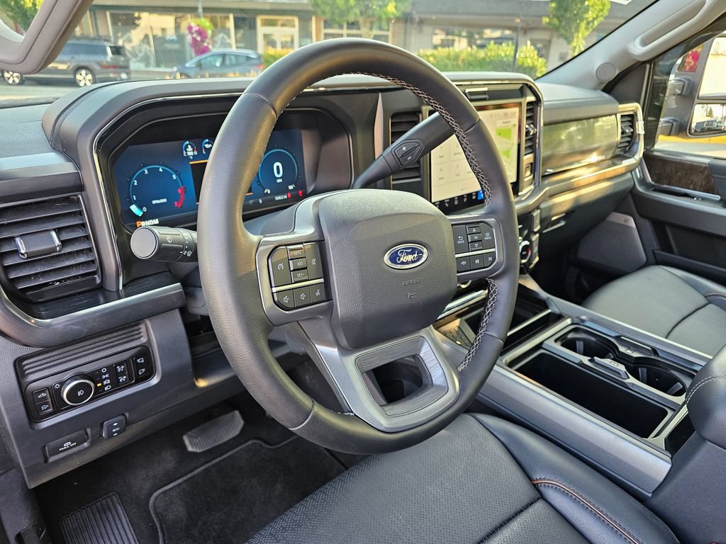Used 2026 Ford F350 Lariat AWD/4WD image 31