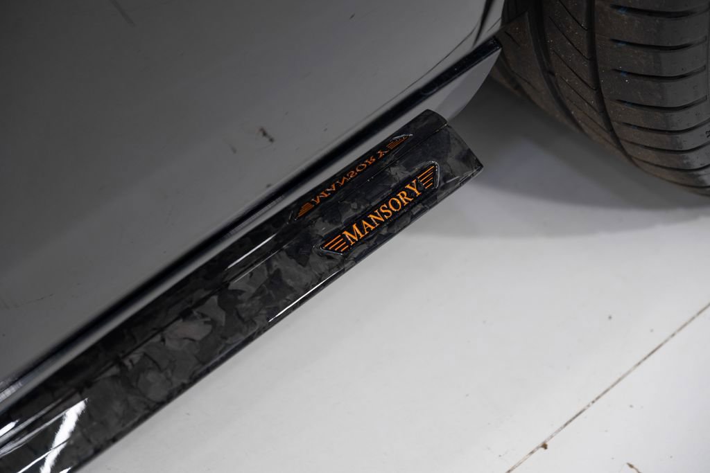 Used 2025 Rolls-Royce Phantom Sedan image 25