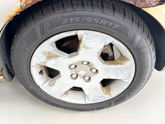 Used 2009 Saturn Aura XE FWD image 26