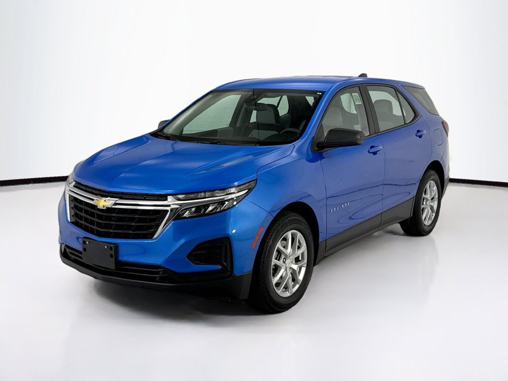 Used 2024 Chevrolet Equinox LS FWD image 1