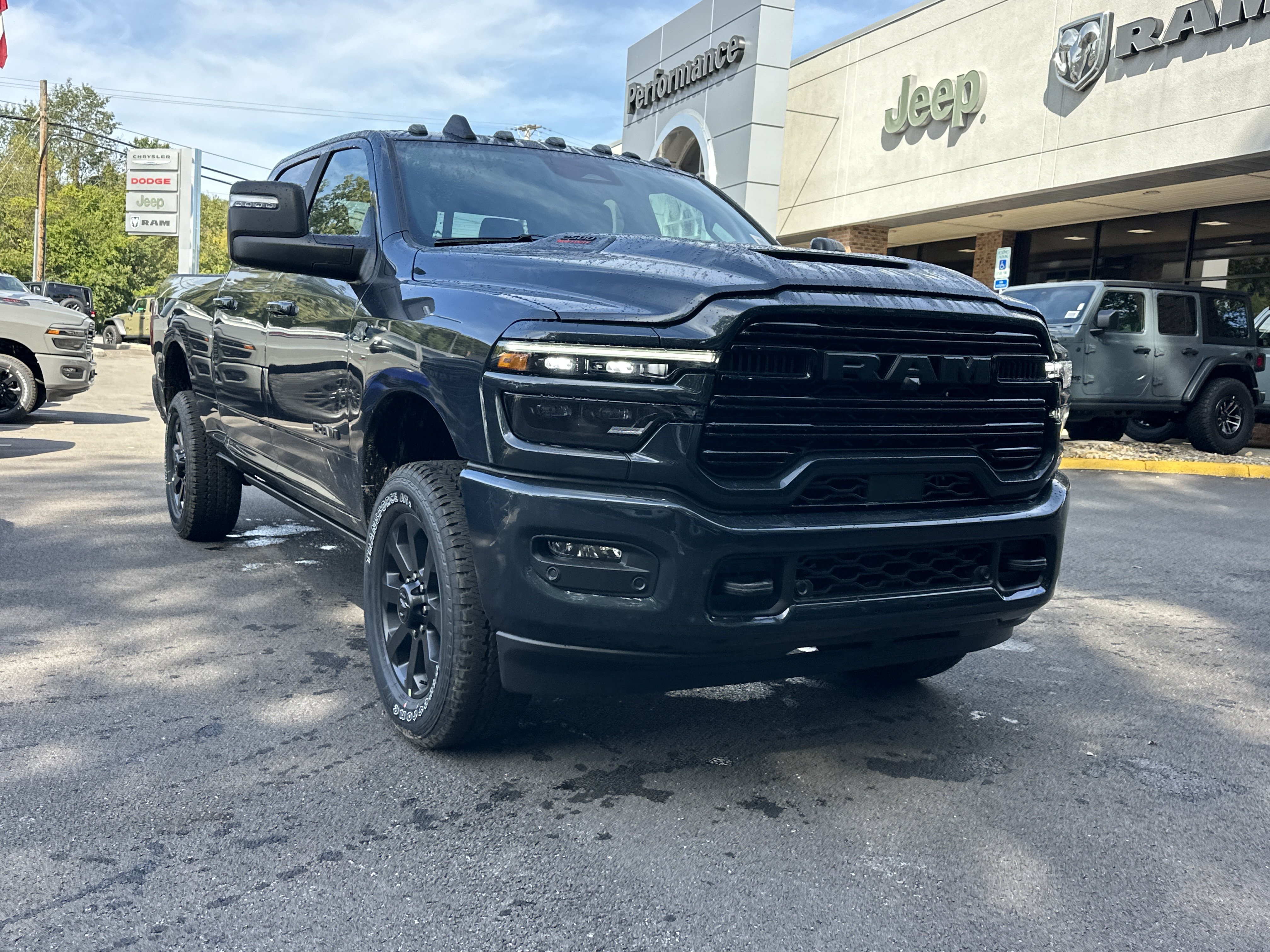 New 2027 RAM 2500 Laramie AWD/4WD image 22