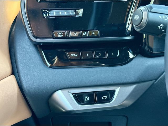 Used 2025 Lexus RX 350 Premium w/ Accessory Package (Z1) FWD image 37