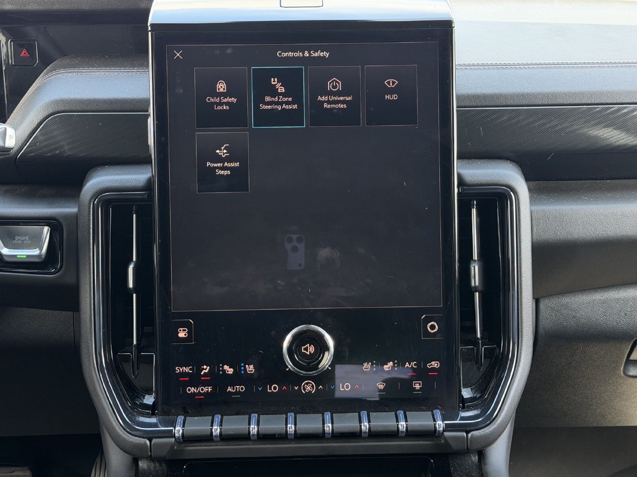 Certified 2026 GMC Yukon AT4 w/ AT4 Premium Package AWD/4WD image 16
