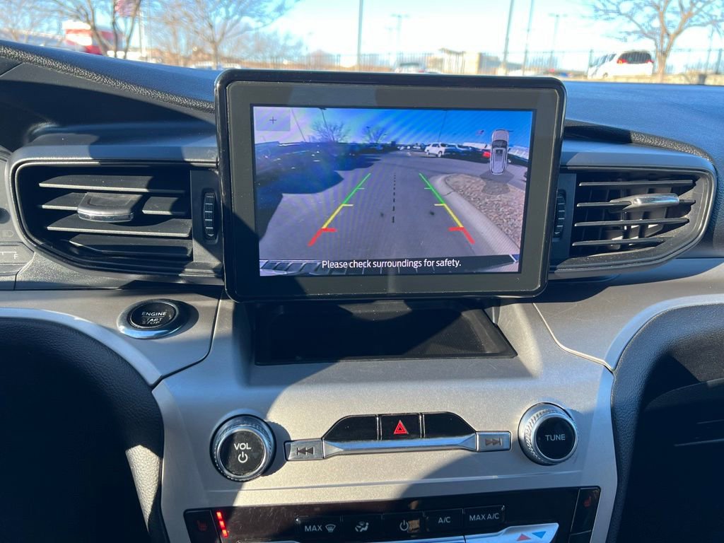 Used 2022 Ford Explorer XLT w/ Class IV Trailer Tow Package image 36