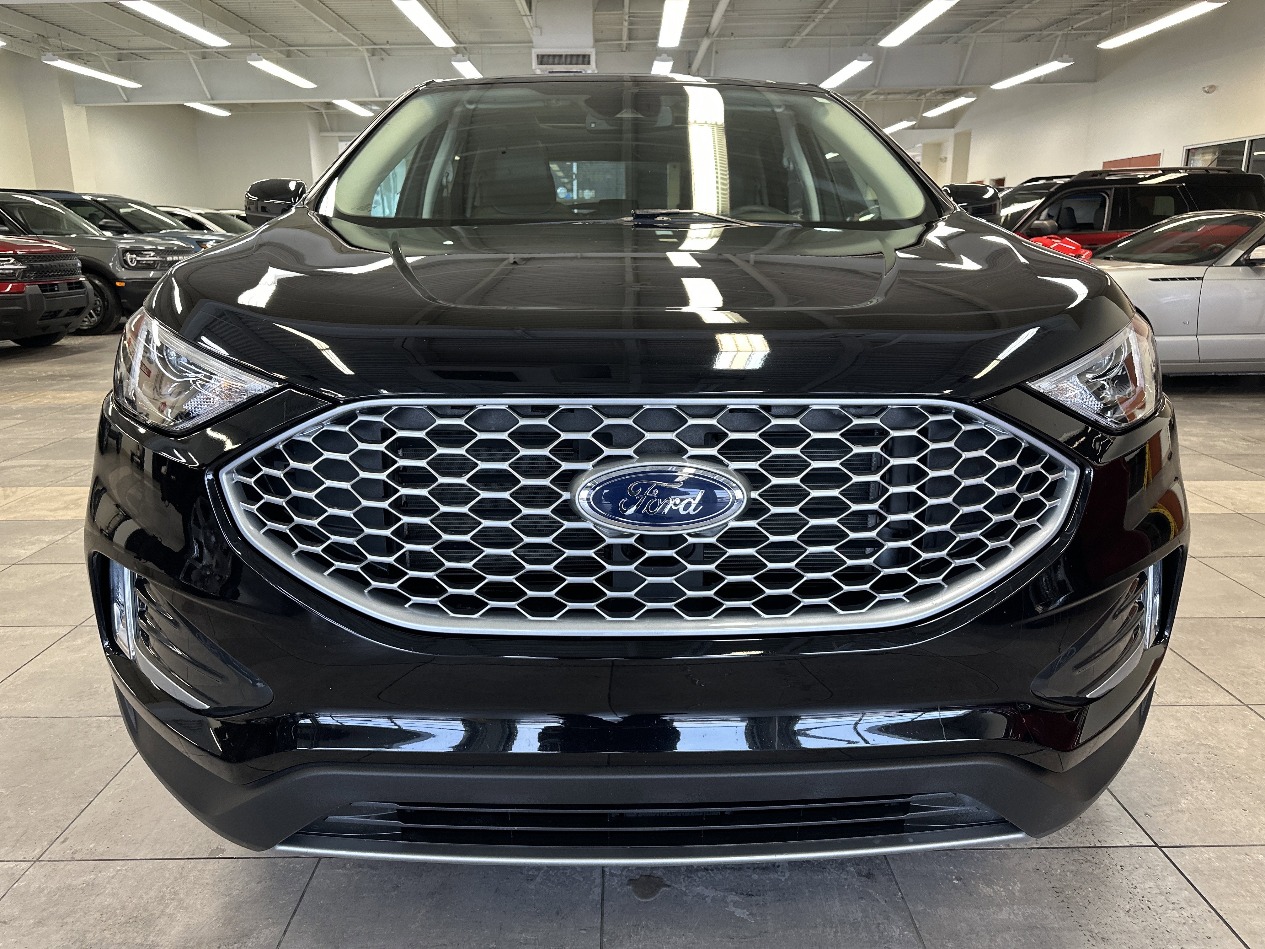 Used 2024 Ford Edge SEL w/ Convenience Package image 19