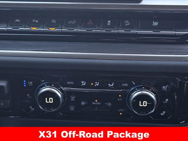 New 2026 GMC Sierra 1500 SLT image 16