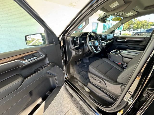 Used 2023 Chevrolet Silverado 1500 LT image 11