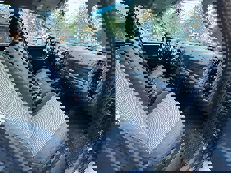 Used 2012 RAM 3500 ST w/ Chrome Appearance Group image 11