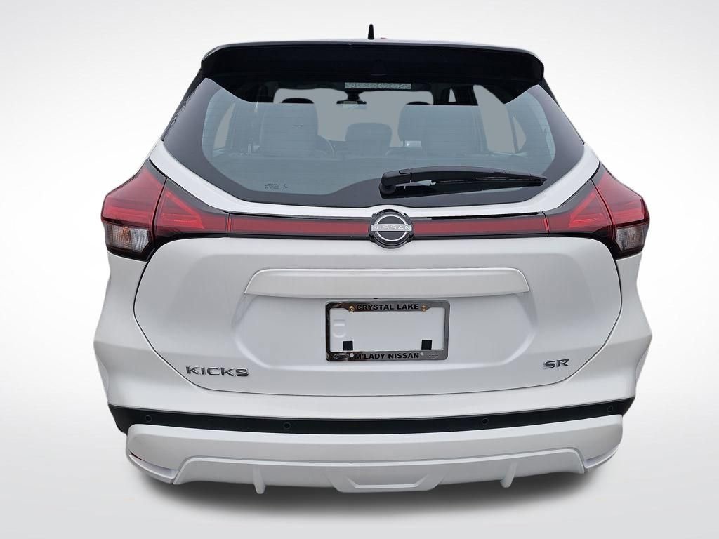 Used 2023 Nissan Kicks SR w/ SR Premium Package image 23