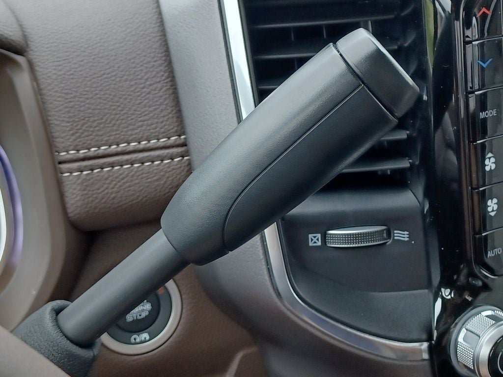 New 2026 RAM 2500 Laramie AWD/4WD image 23