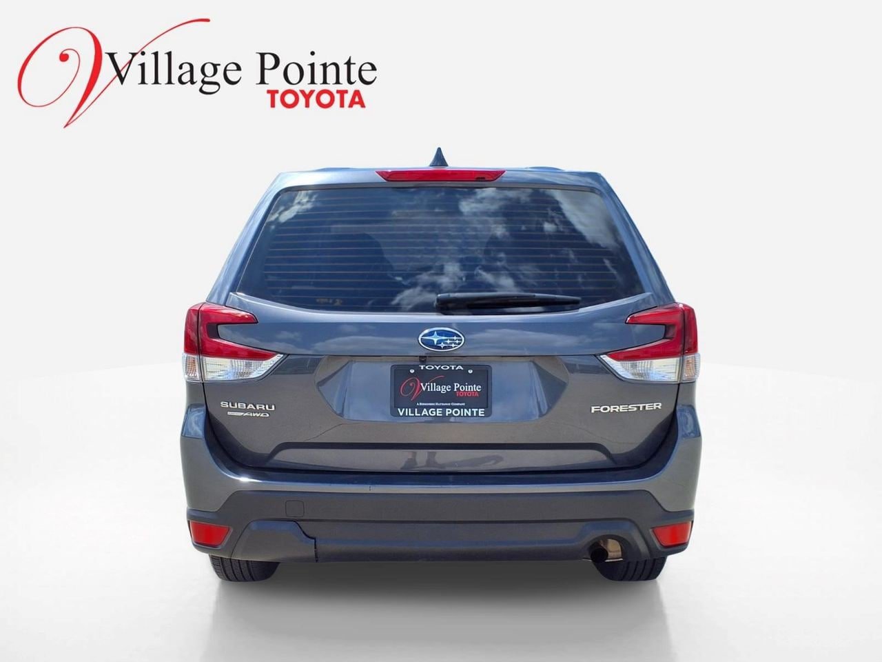 Used 2023 Subaru Forester AWD/4WD image 4