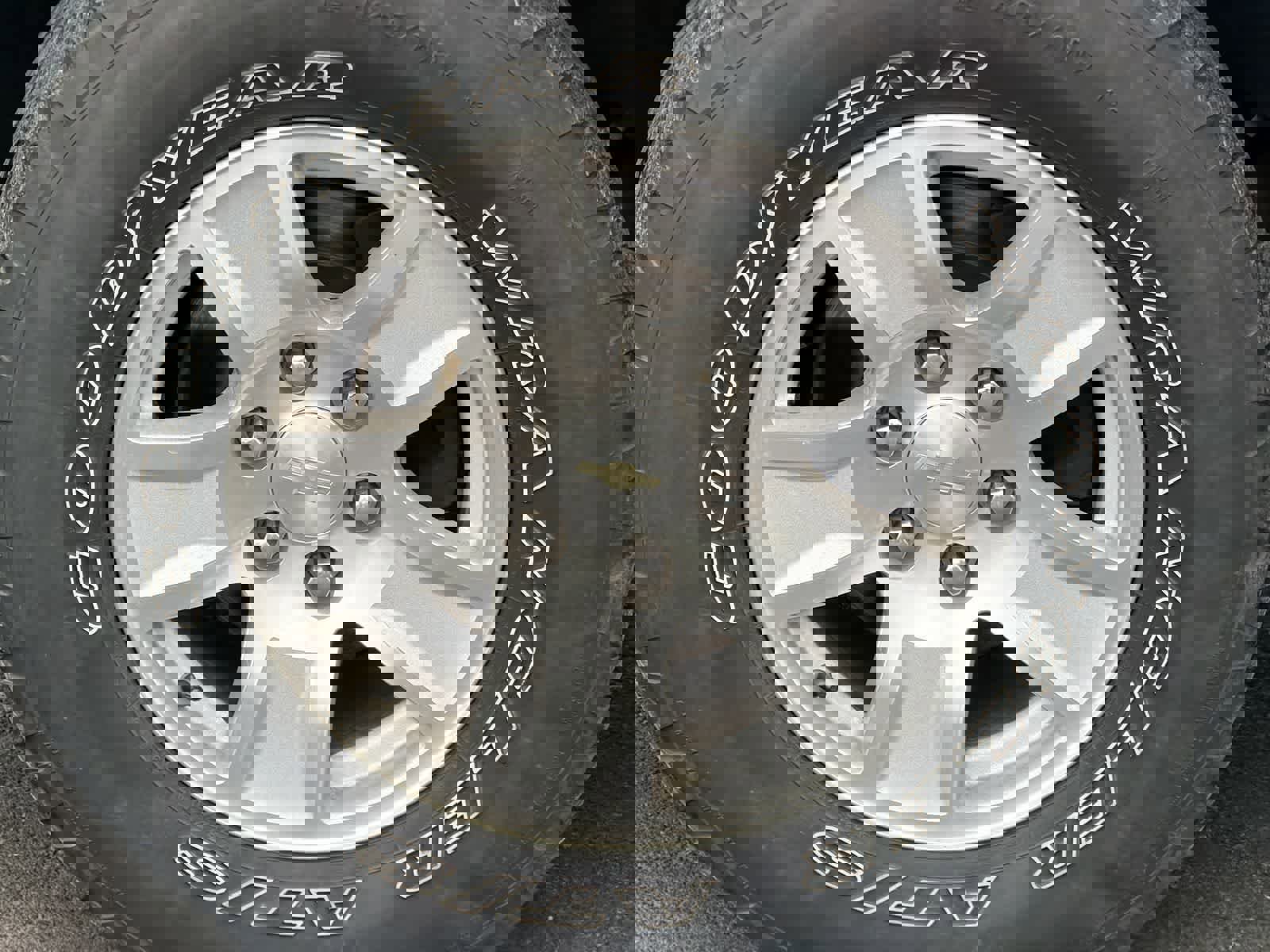 Used 2018 Chevrolet Silverado 1500 LT image 14