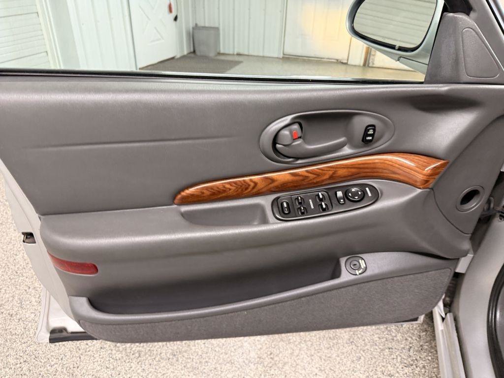 Used 2003 Buick Le Sabre Custom FWD image 22