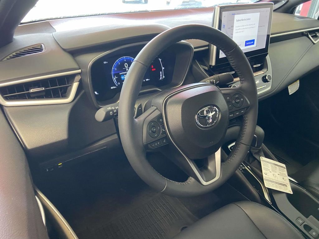 Used 2025 Toyota Corolla XSE image 14