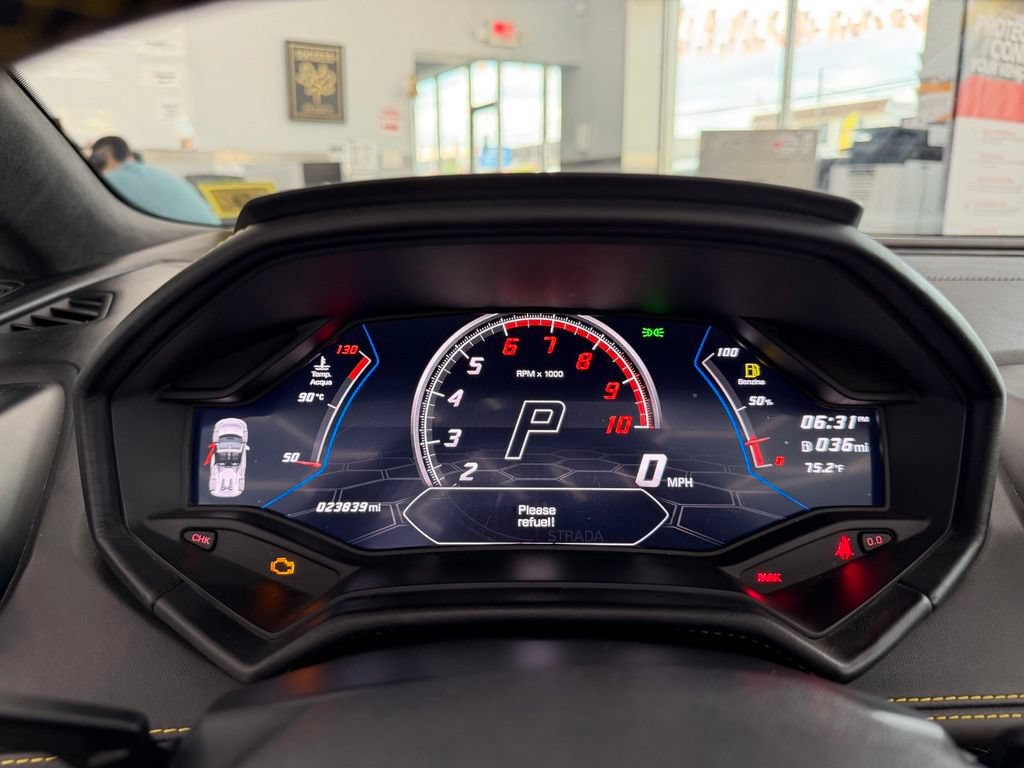 Used 2022 Lamborghini Huracan EVO RWD image 20