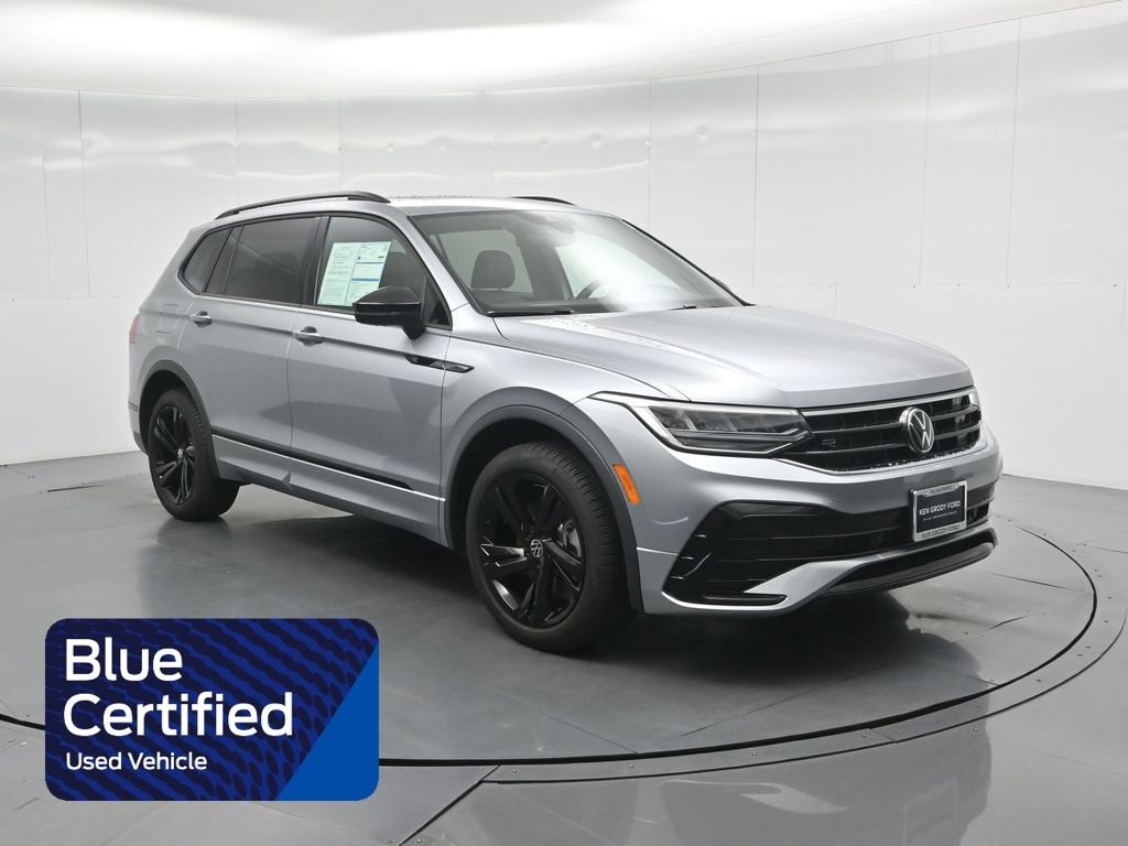 Used 2024 Volkswagen Tiguan SE R-Line