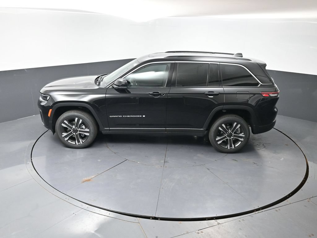 New 2027 Jeep Grand Cherokee Limited AWD/4WD image 33