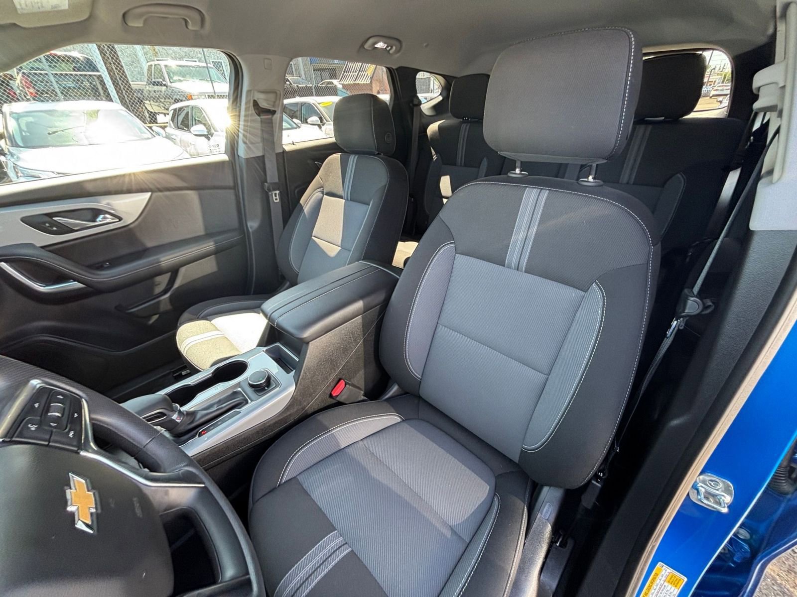 Used 2025 Chevrolet Blazer LT image 38