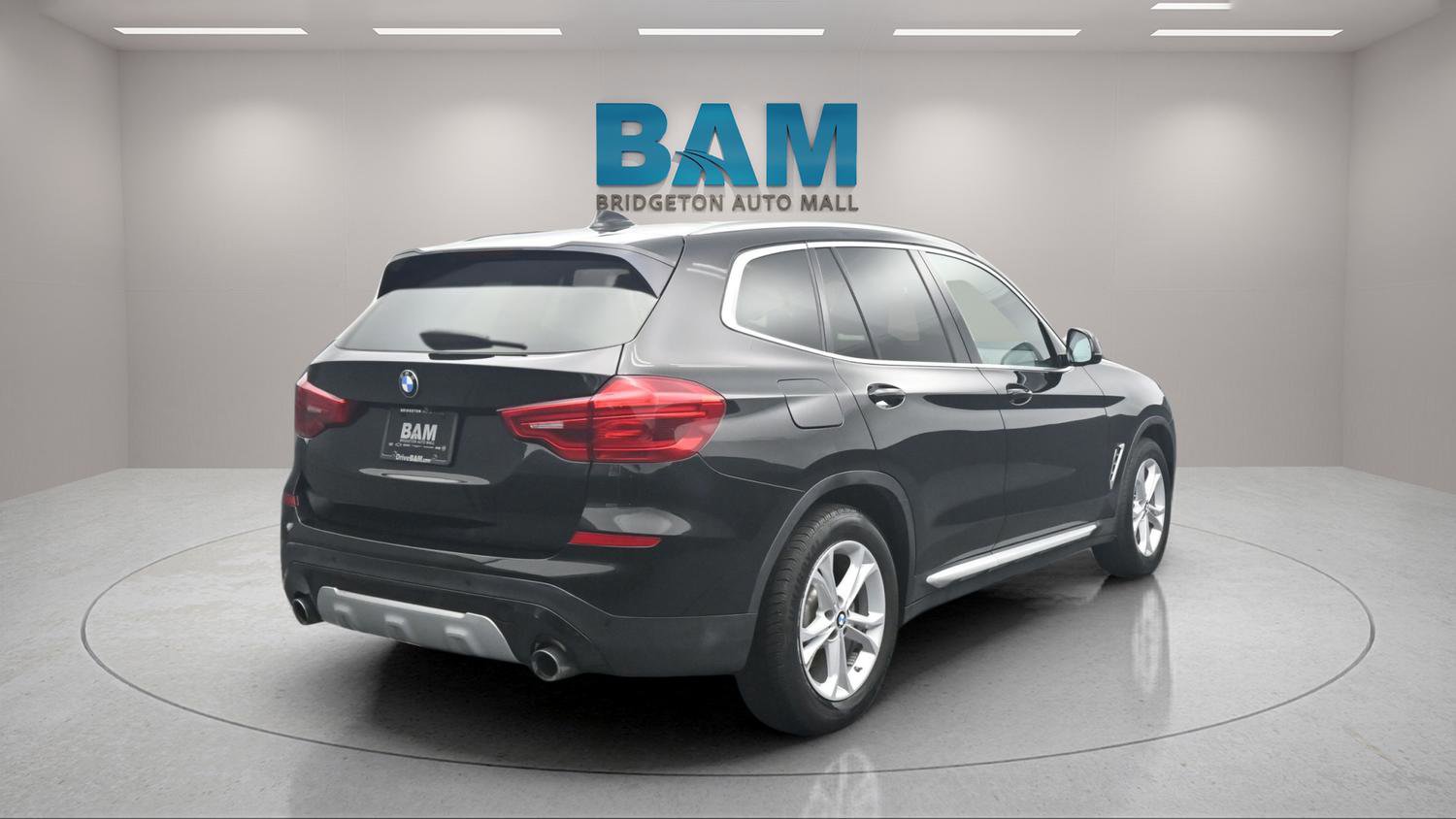 Used 2019 BMW X3 xDrive30i w/ Driving Assistance Package image 12