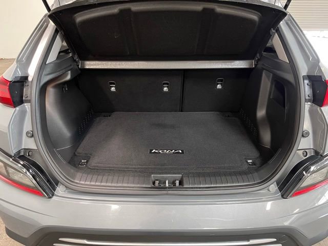 Used 2023 Hyundai Kona SE FWD image 16