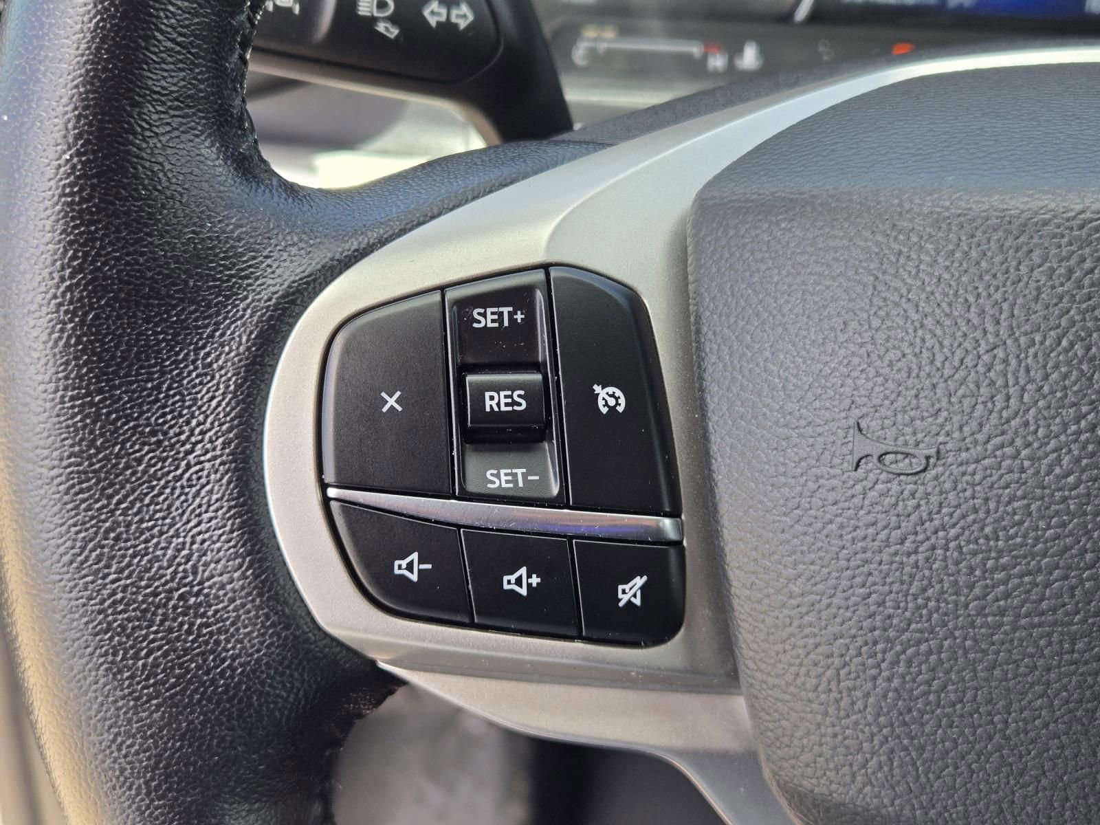 Used 2021 Ford Explorer XLT RWD image 18