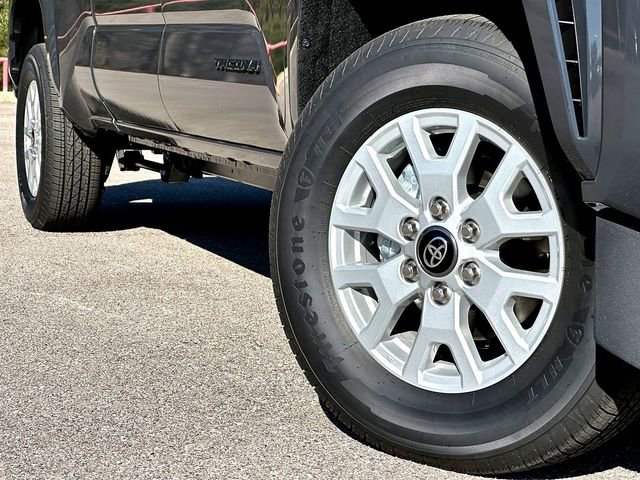 New 2026 Toyota Tacoma SR5 image 2
