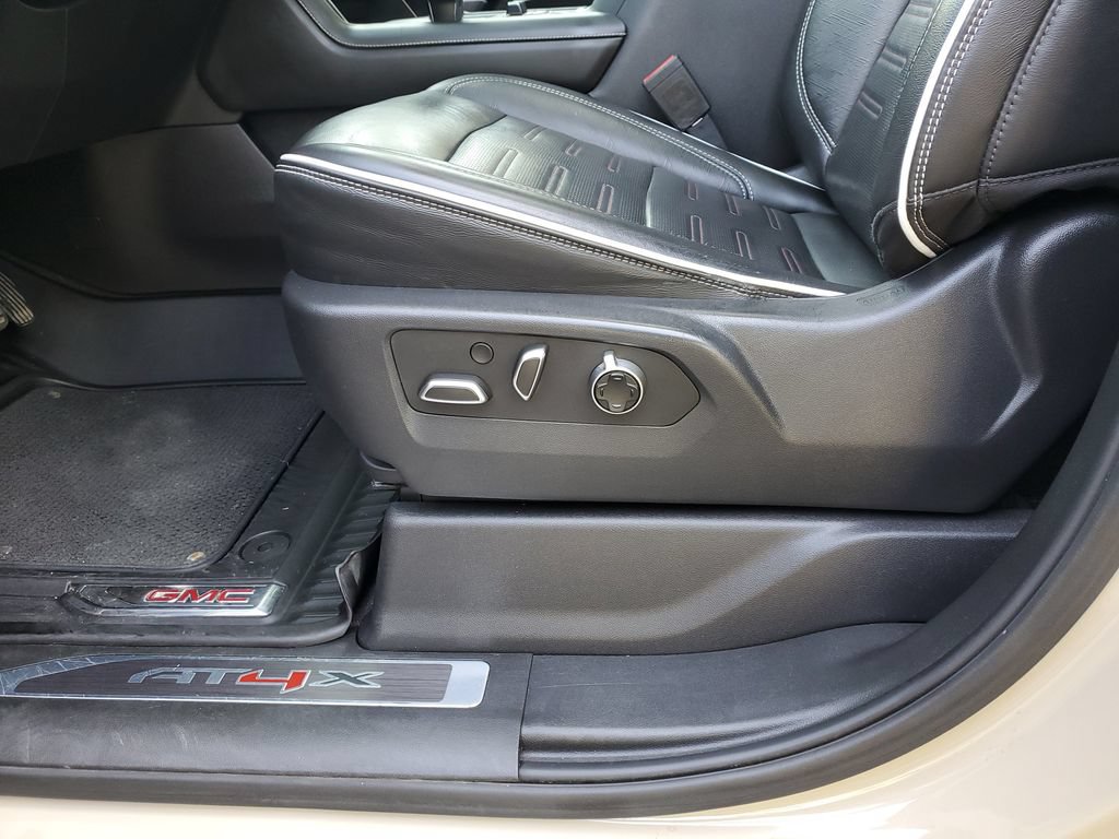 Used 2023 GMC Sierra 1500 AT4X AWD/4WD image 19