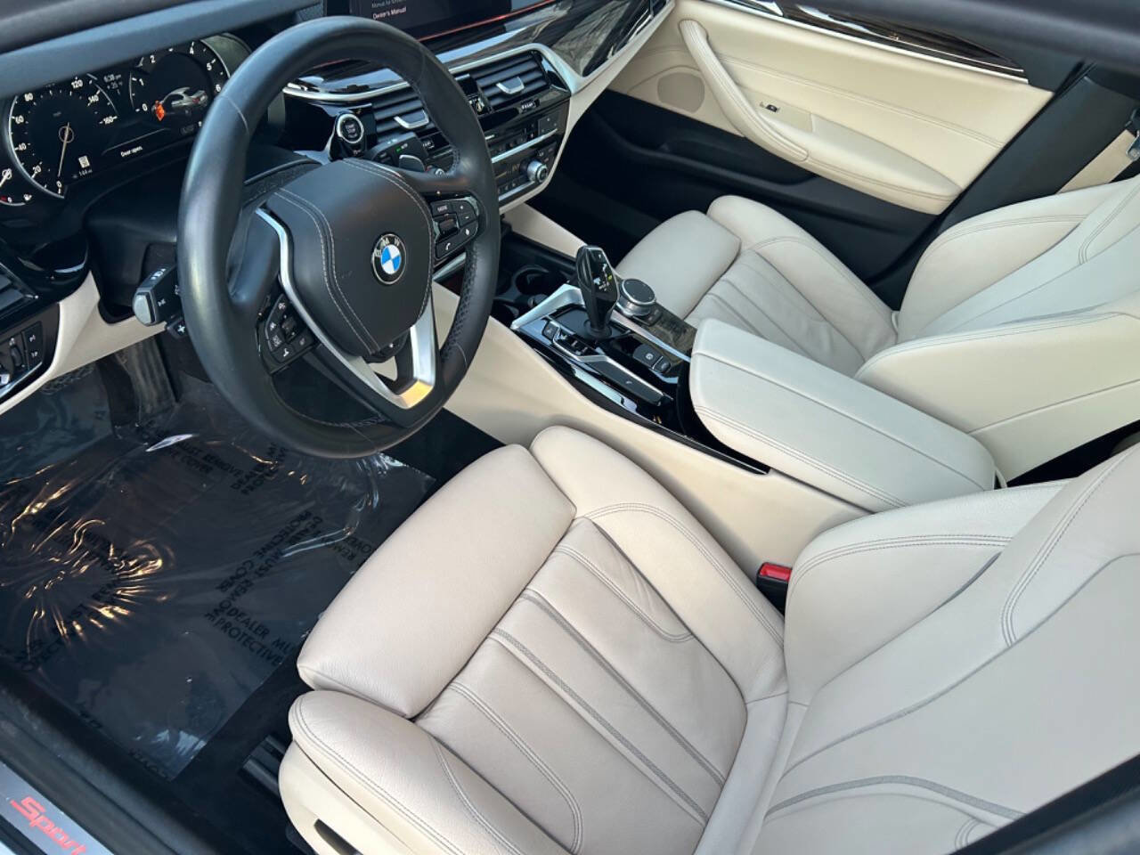 Used 2019 BMW 540i xDrive image 15