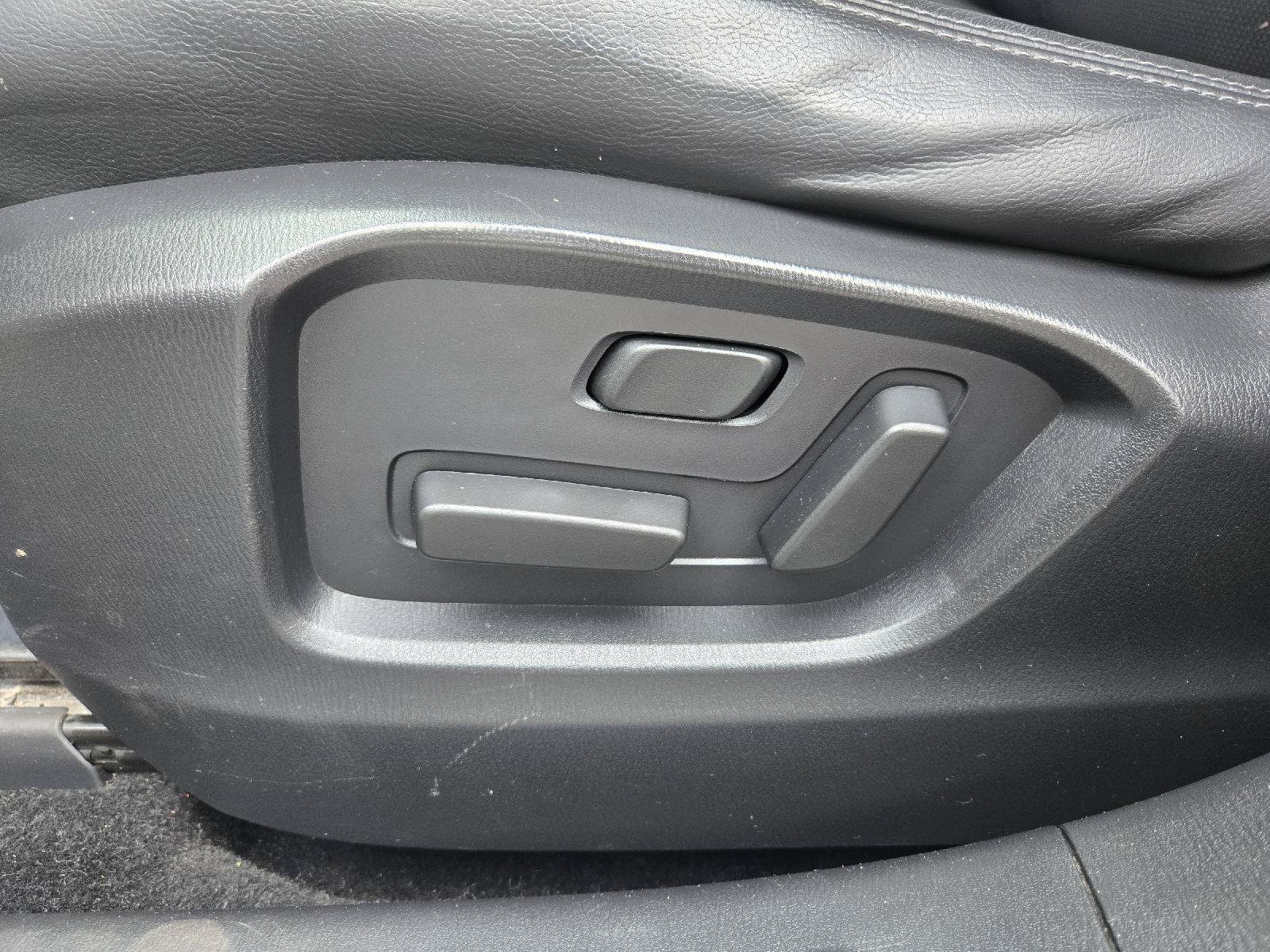 Used 2023 MAZDA CX-9 Touring AWD/4WD image 14