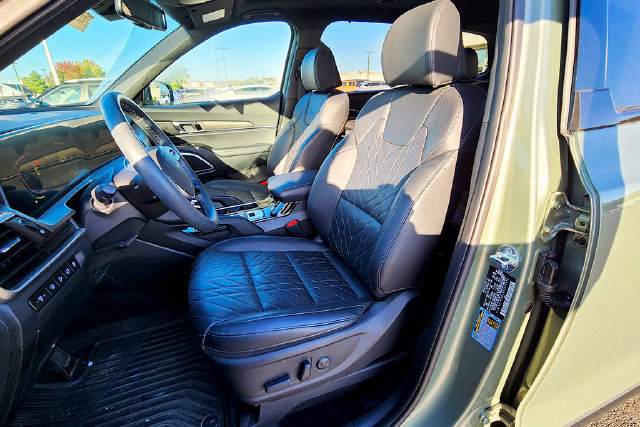 Used 2025 Kia Telluride EX X-Line AWD/4WD image 20