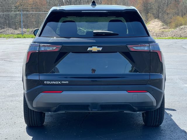 Used 2026 Chevrolet Equinox LT AWD/4WD image 40