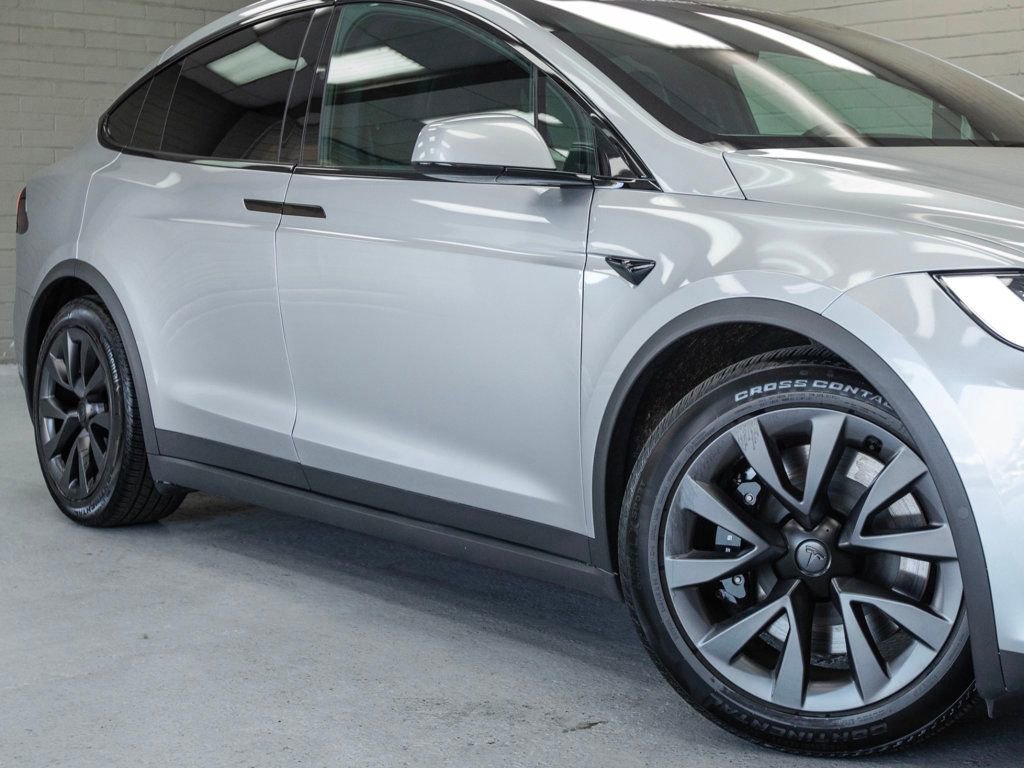 Used 2024 Tesla Model X image 11