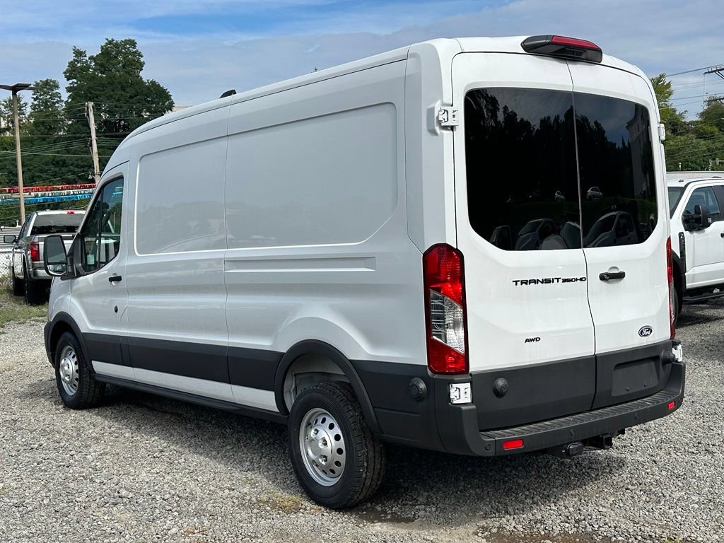 New 2026 Ford Transit 350 148 Medium Roof AWD w/ Load Area Protection Package image 30