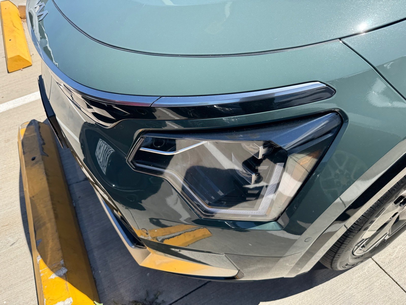 Certified 2024 Kia Niro Wave image 6