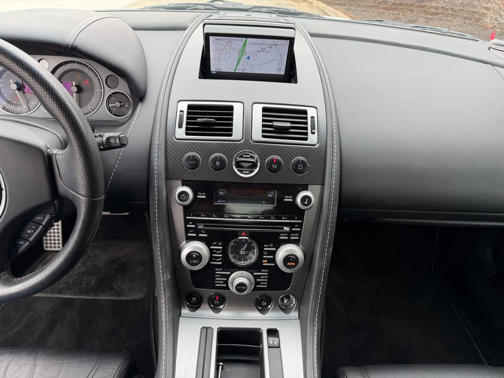 Used 2011 Aston Martin V8 Vantage N420 image 10