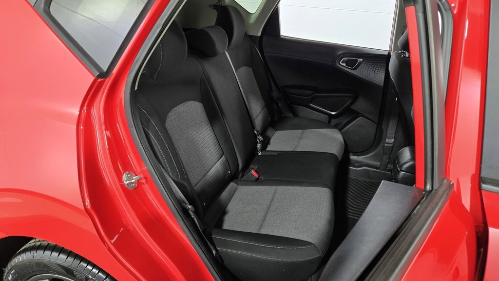 Used 2021 Kia Soul S image 30