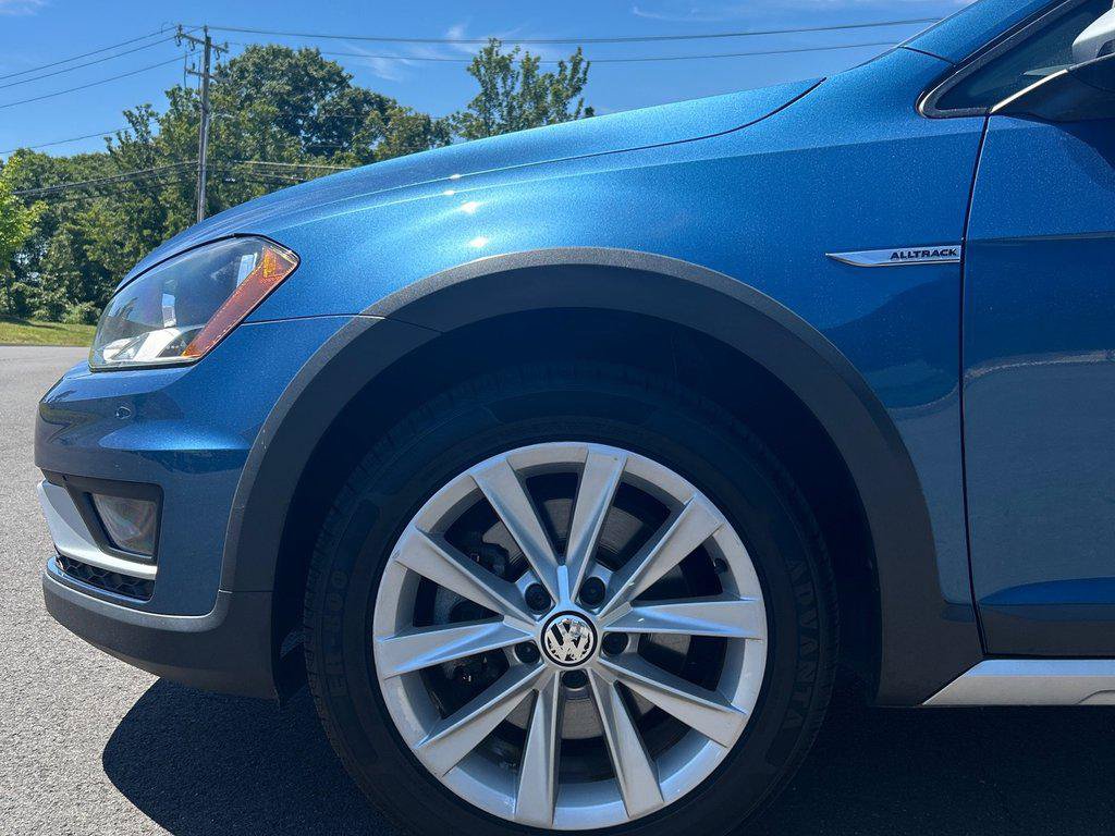 Used 2017 Volkswagen Golf Alltrack SEL AWD/4WD image 13