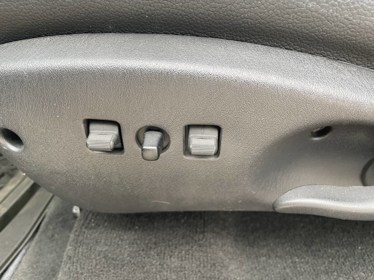 Used 2008 Dodge Dakota Laramie image 15