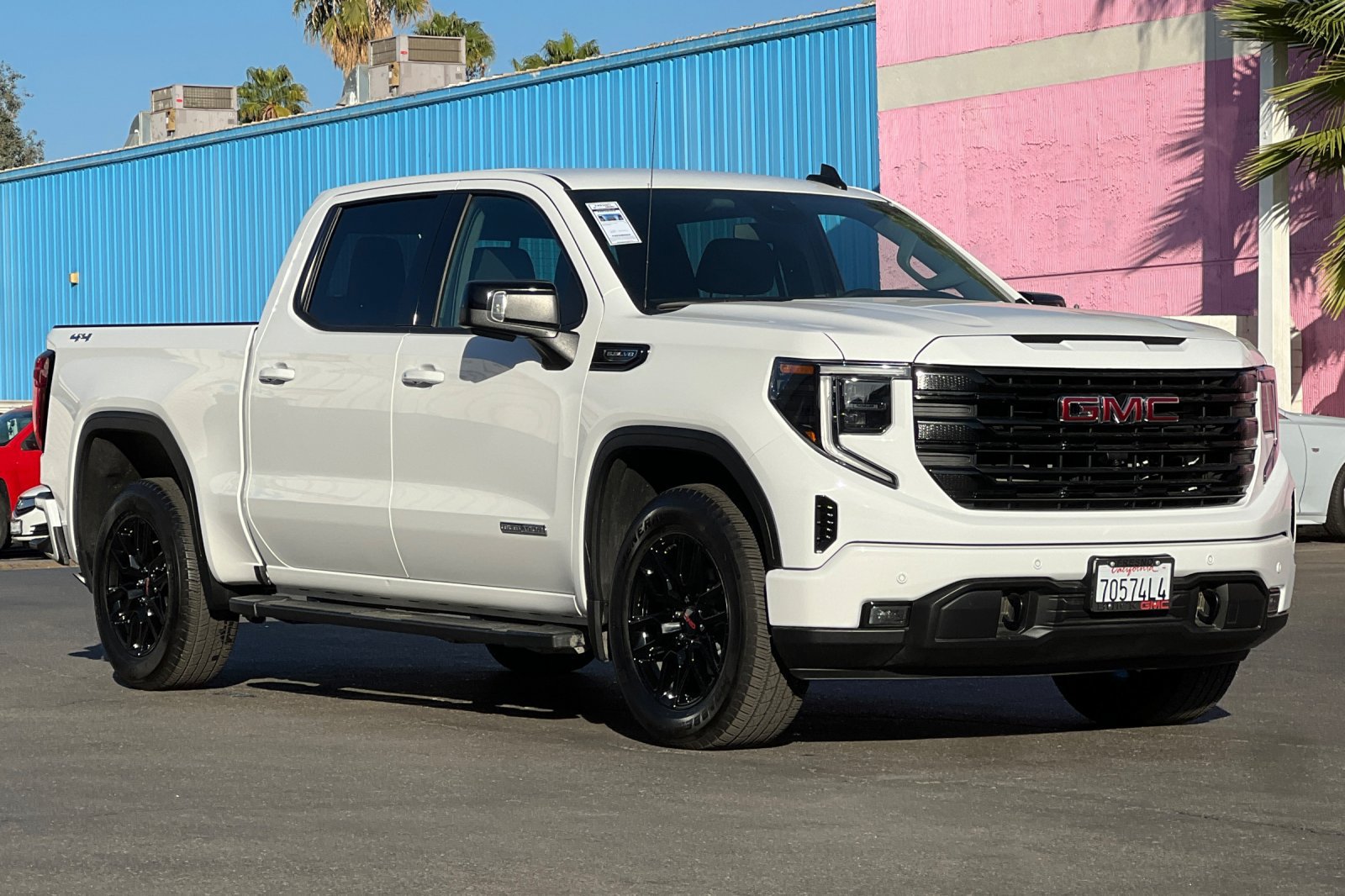Used 2026 GMC Sierra 1500 Elevation w/ Elevation Premium Package AWD/4WD image 2