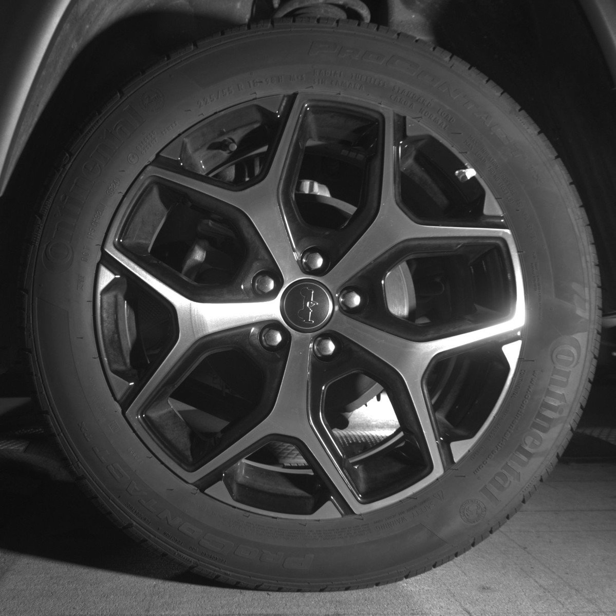 Used 2025 Jeep Compass Limited image 14