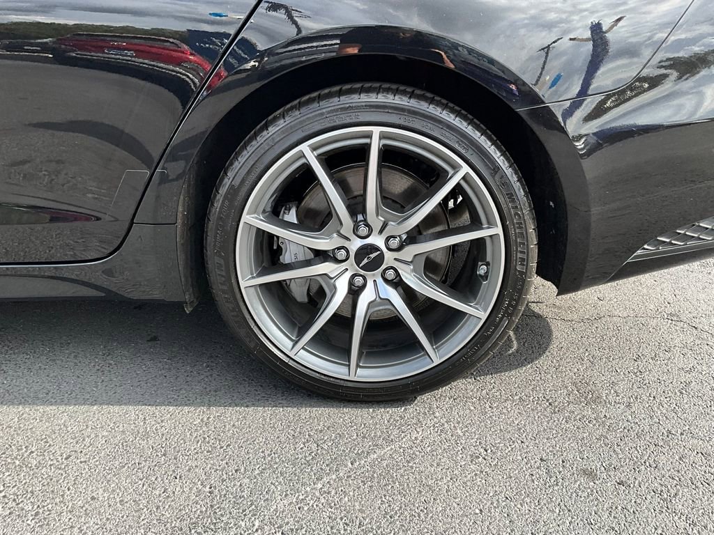 Used 2025 Genesis G70 2.5T image 47