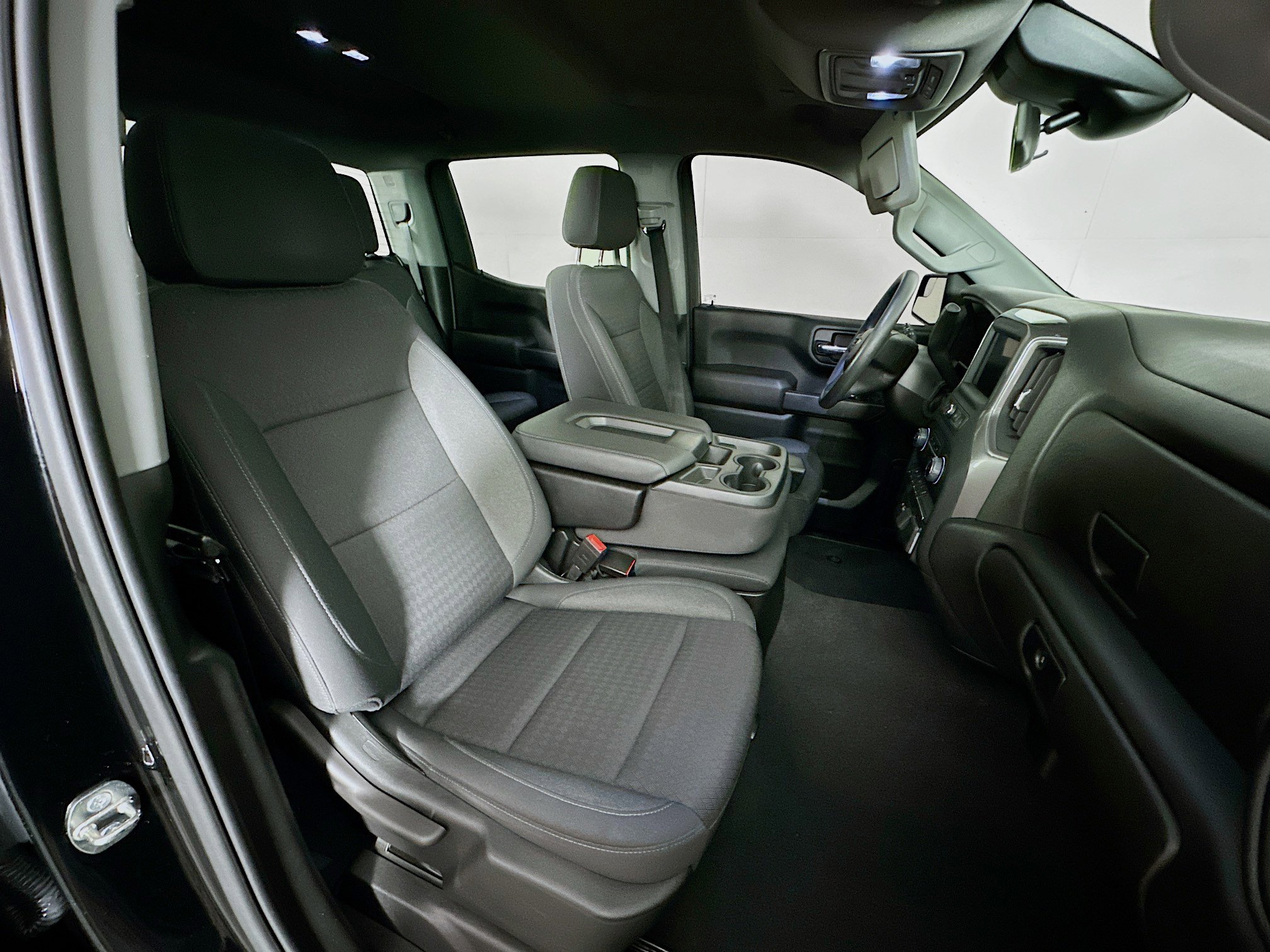 Used 2023 Chevrolet Silverado 1500 Custom w/ LPO, Dark Essentials Package image 29