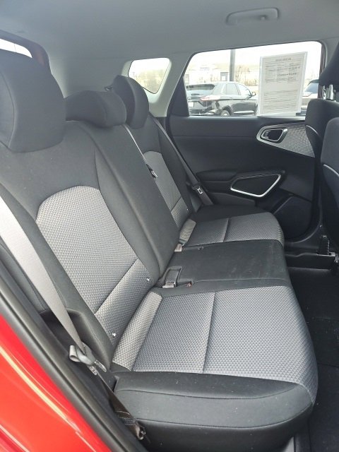 Used 2024 Kia Soul LX w/ Option Group 015 image 9