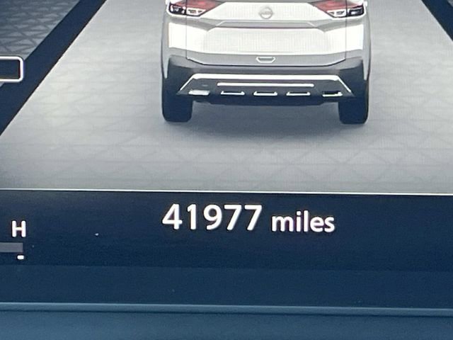 Used 2022 Nissan Rogue Platinum w/ Head-Up Display Package FWD image 40