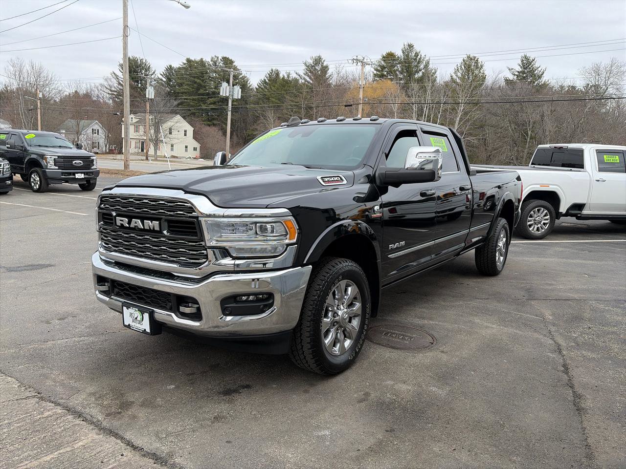 Used 2024 RAM 3500 Limited image 4