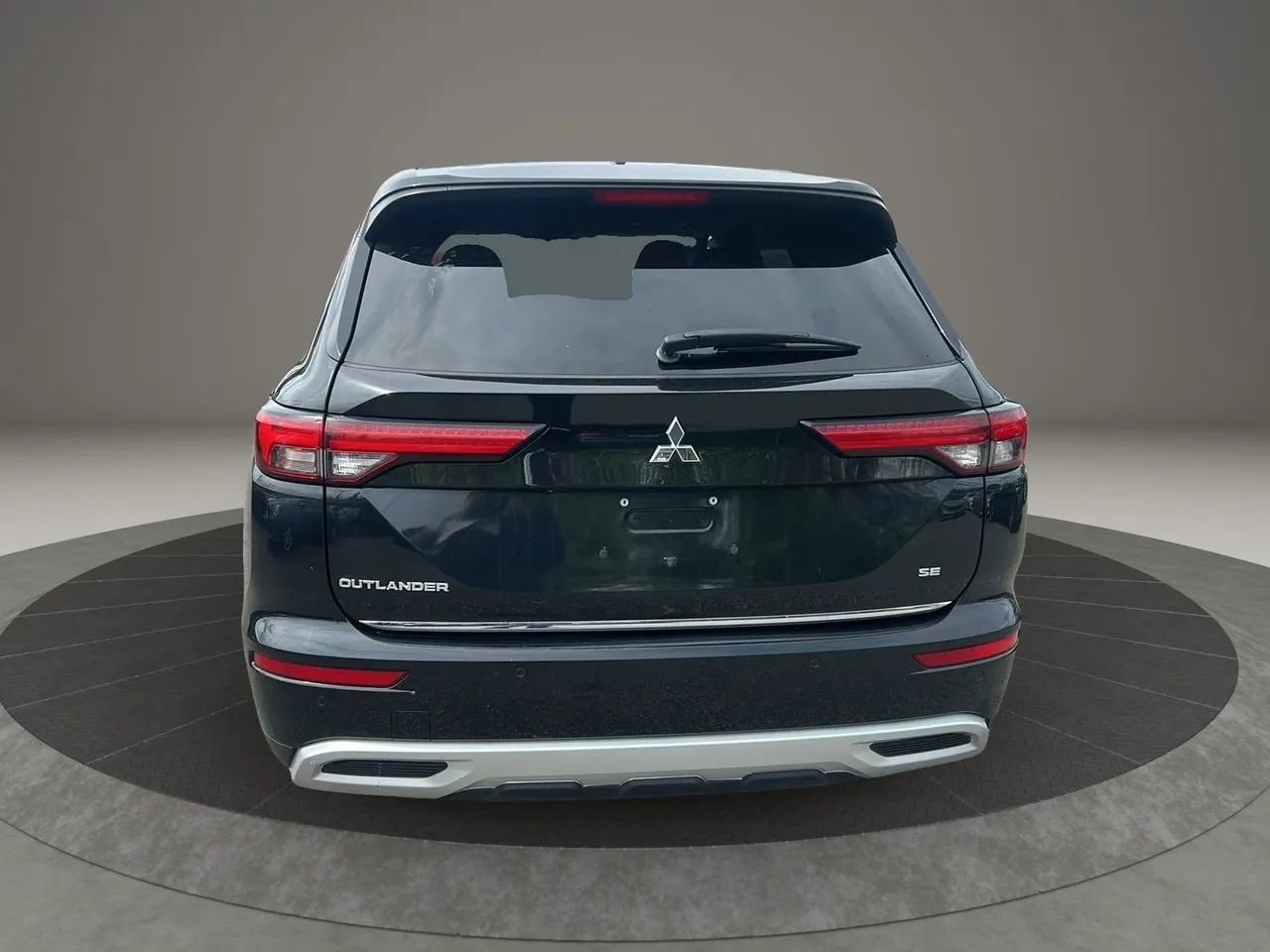 Used 2022 Mitsubishi Outlander SEL Black Edition AWD/4WD image 4