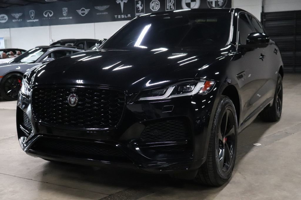 Used 2021 Jaguar F-PACE S image 1