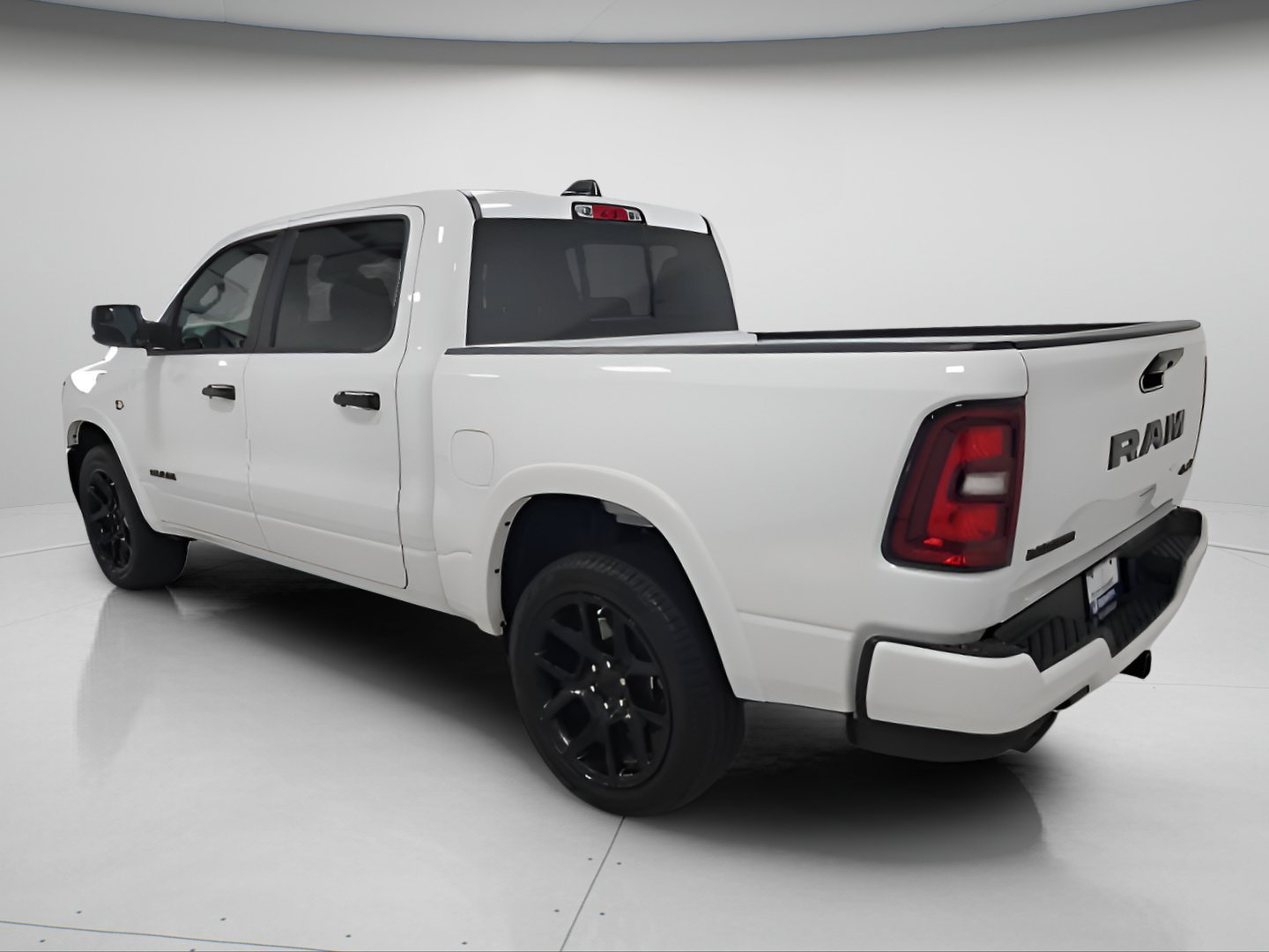 Used 2026 RAM 1500 Laramie w/ Night Edition AWD/4WD image 5