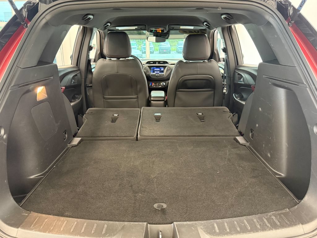 Used 2022 Chevrolet TrailBlazer RS FWD image 36